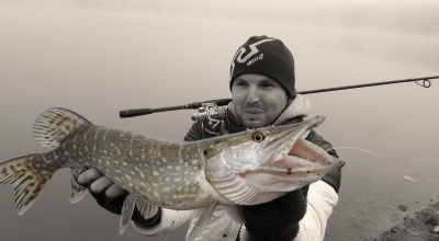 Призрачни костури с Fiiish